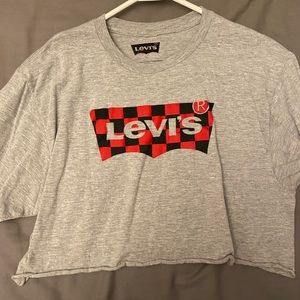 Cut cropped Levi’s tee